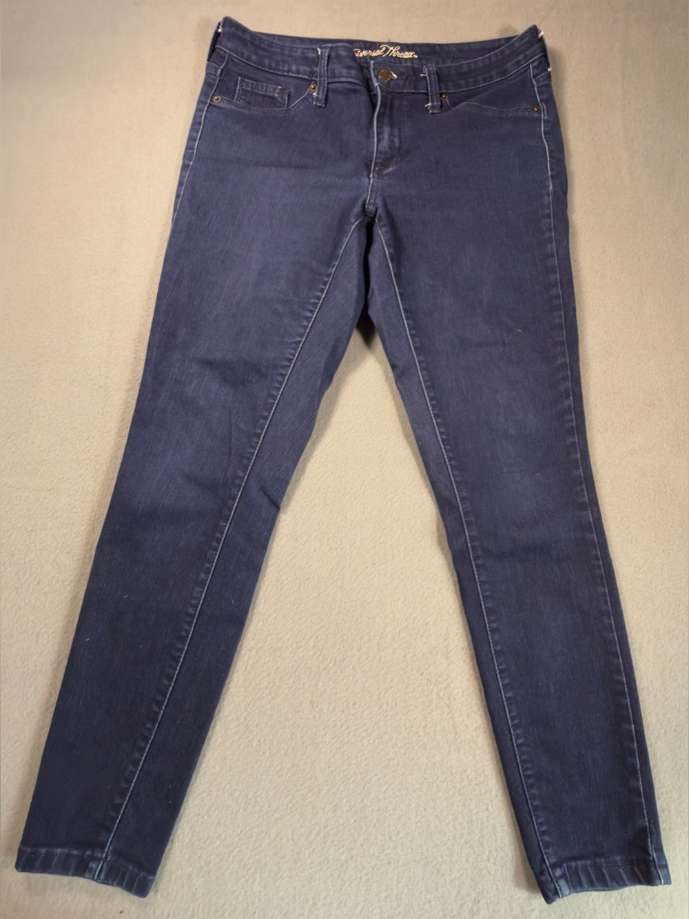 Universal Thread Women’s Navy Skinny Jeans